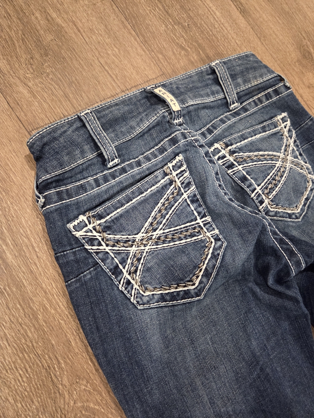 Ariat Mid Rise Bootcut Jeans 28L - Picture 9 of 9